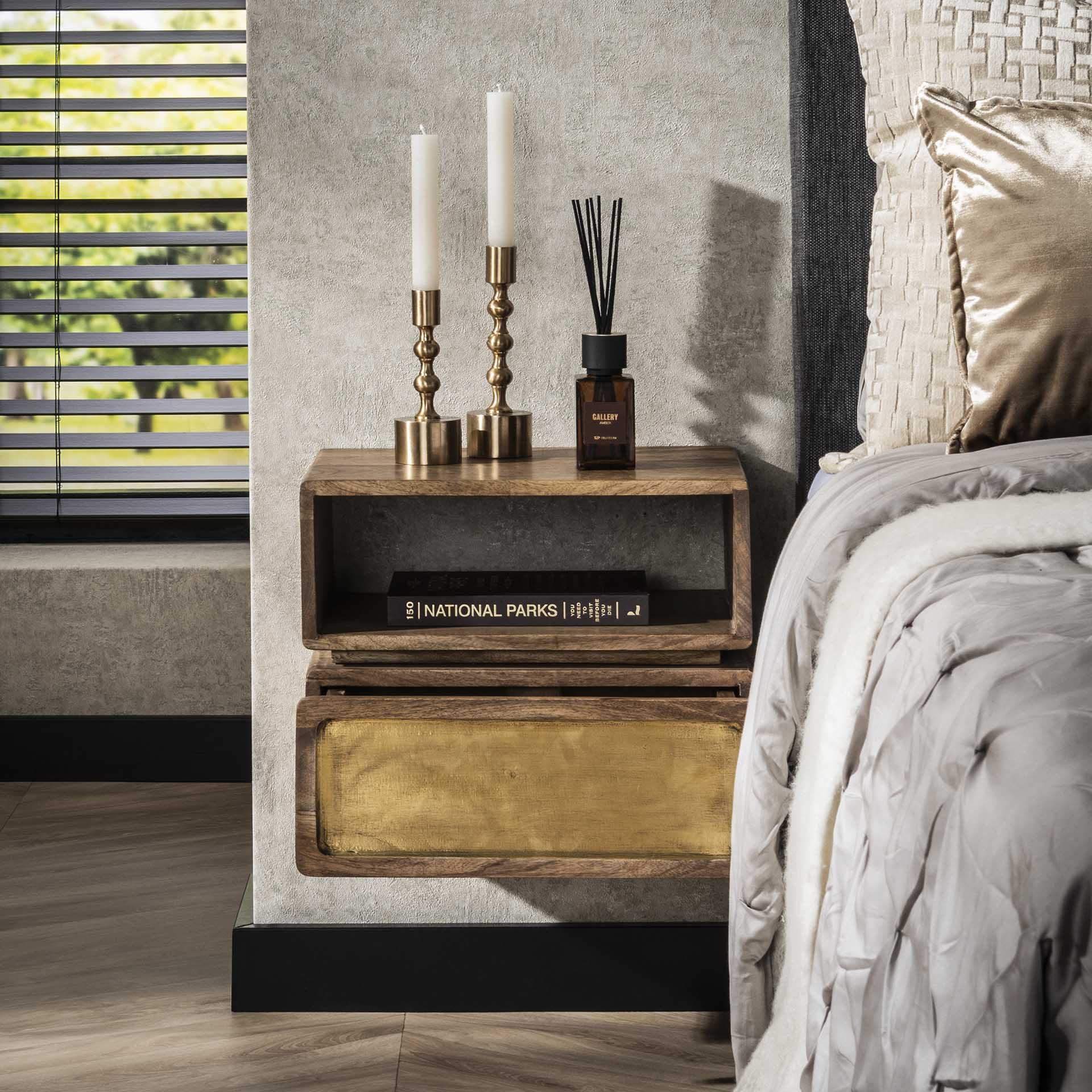 Nachtkastje Wallbox Brass - Industrieelinhuis.nl