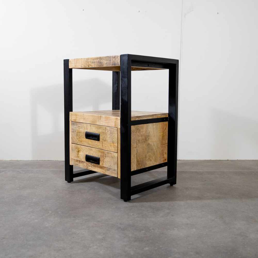 Nachtkastje Britt – de stijlvolle sfeermaker voor in jouw interieur