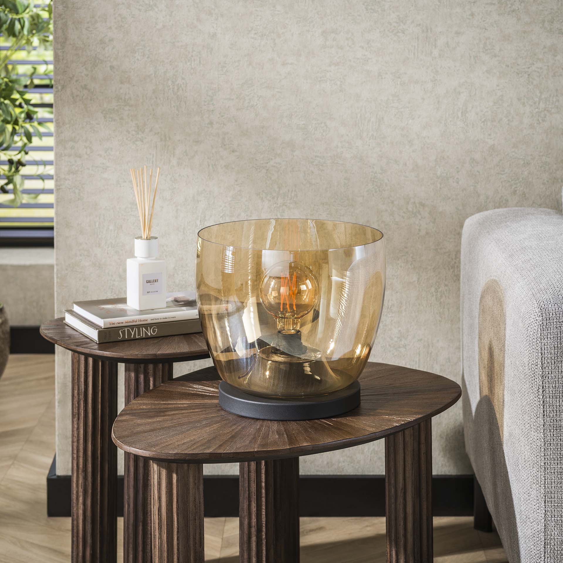 Vloerlamp Rise gekleurd glas Amber - Industrieelinhuis.nl