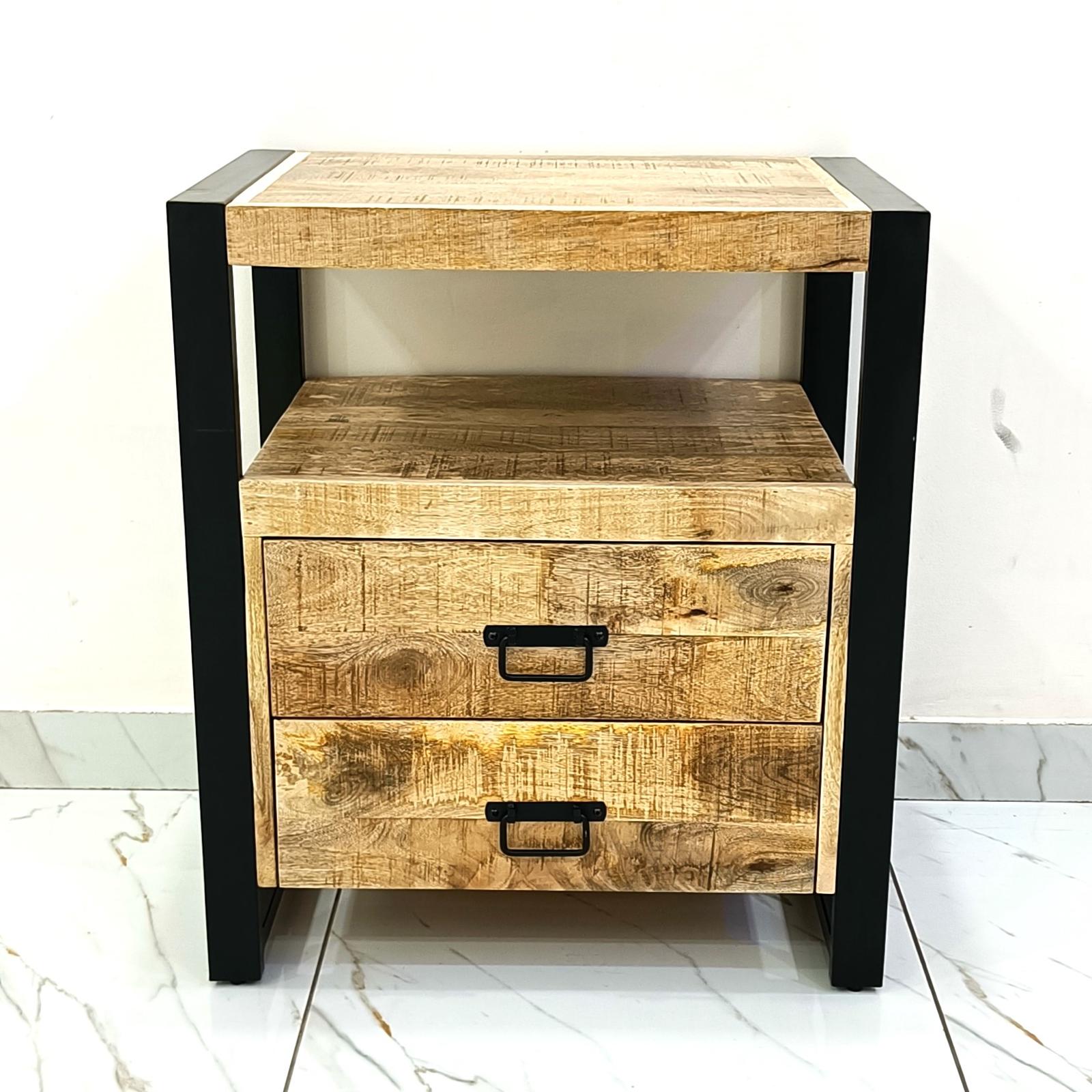 Industrieel Mangohouten Kastje met Stalen Frame – Compact, Stoer & Stijlvol (2 Lades)