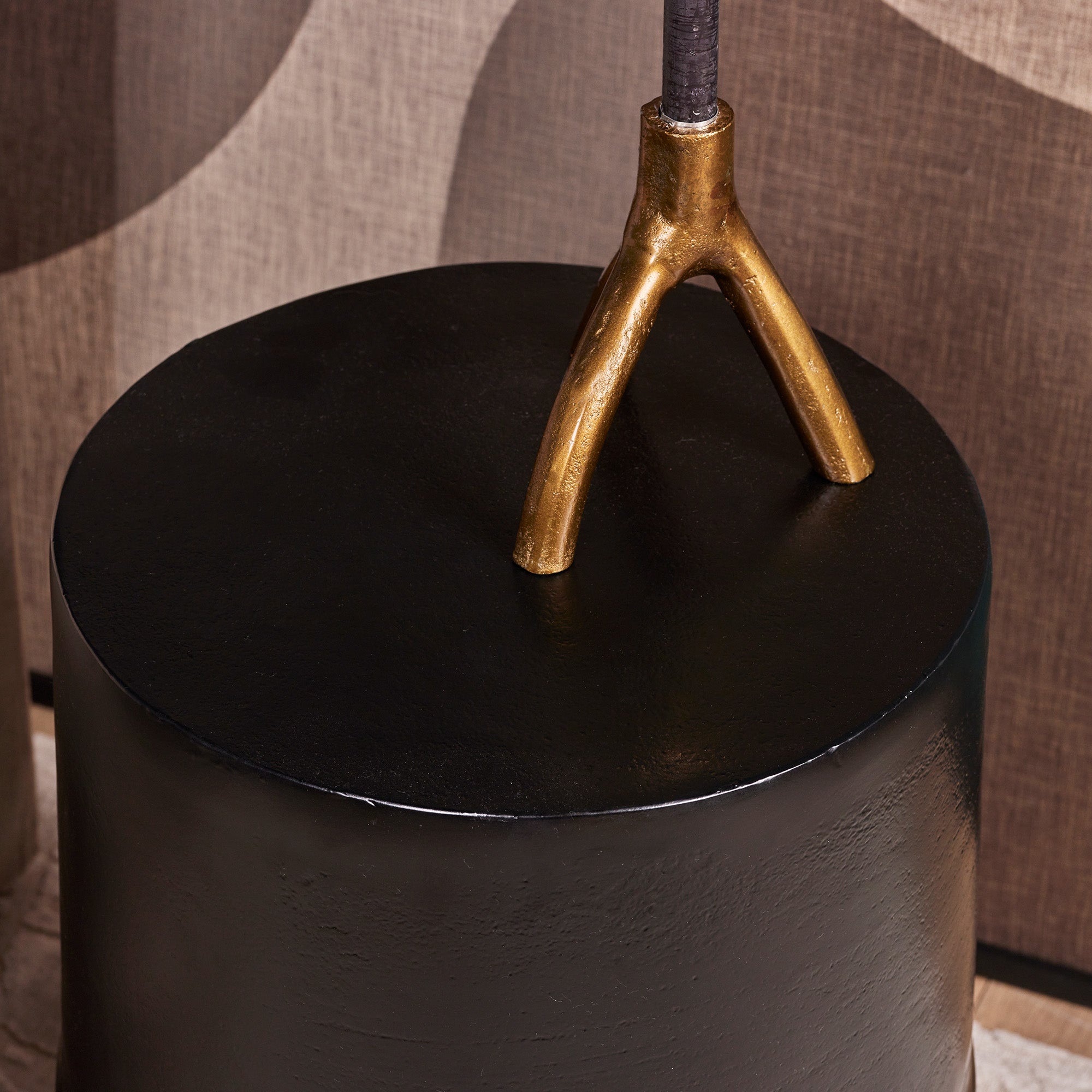 Bijzettafel rond zwart Kacy | aluminium | 60 cm