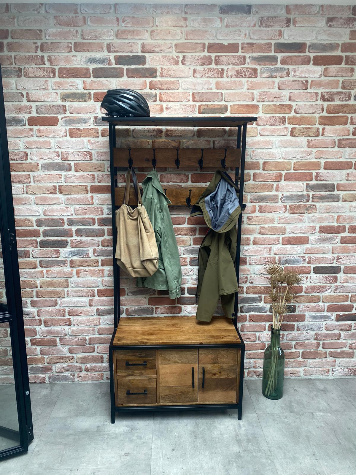 Garderoberek Industrieel Design | Mangohout en Staal | 80x40x190cm