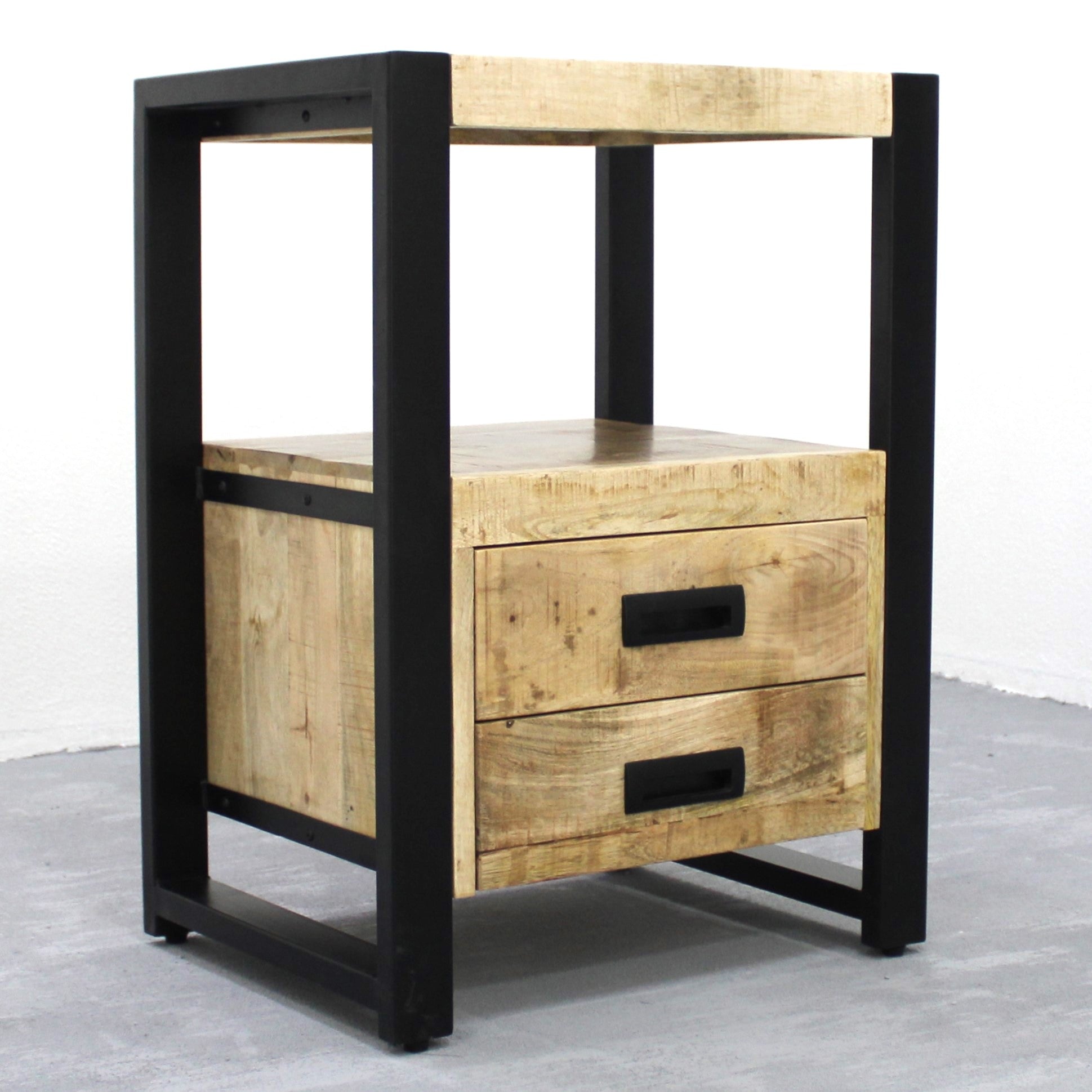 Nachtkastje Britt – de stijlvolle sfeermaker voor in jouw interieur