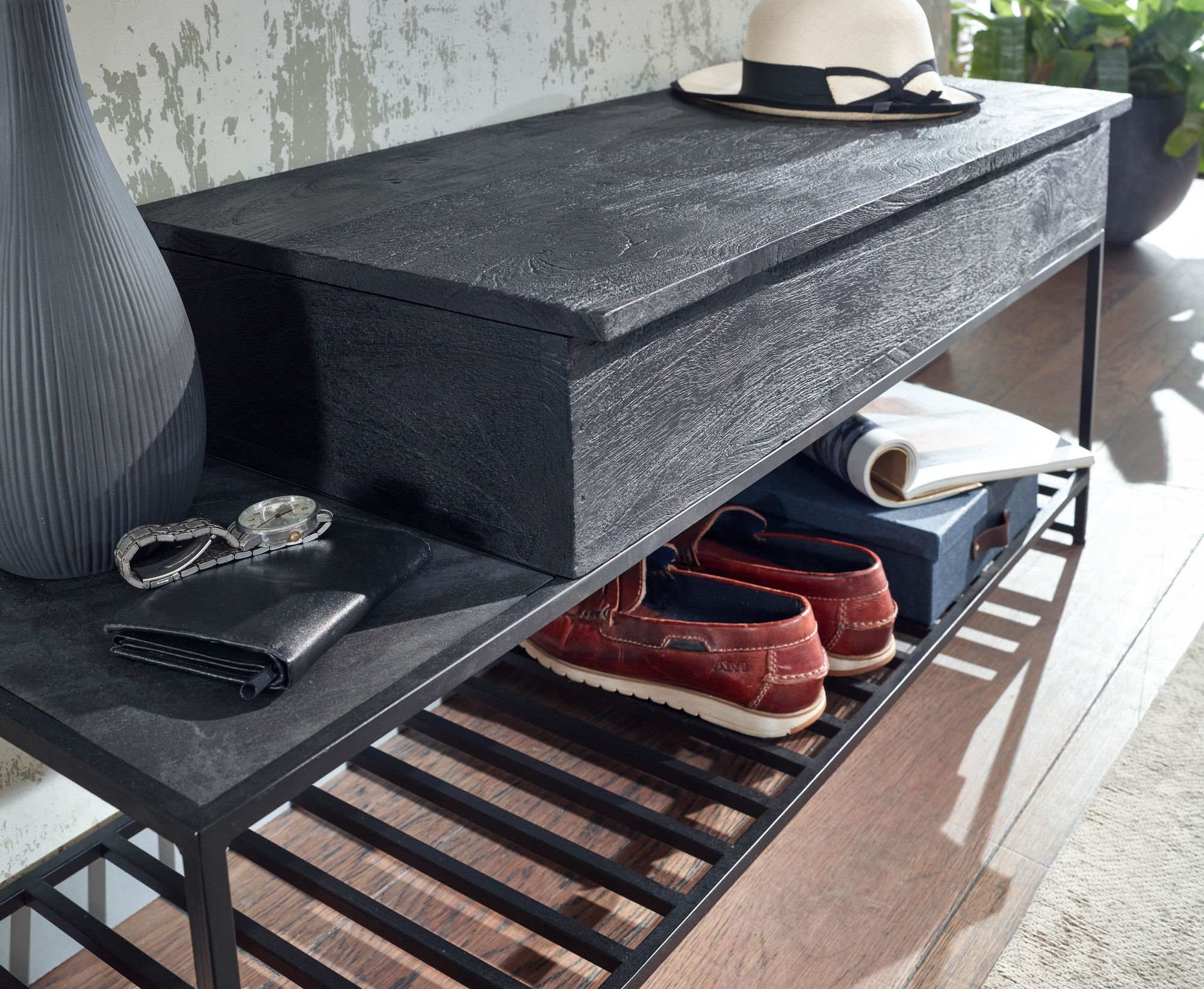 Kapstok met bankje | Industrieel design | 110 cm lengte