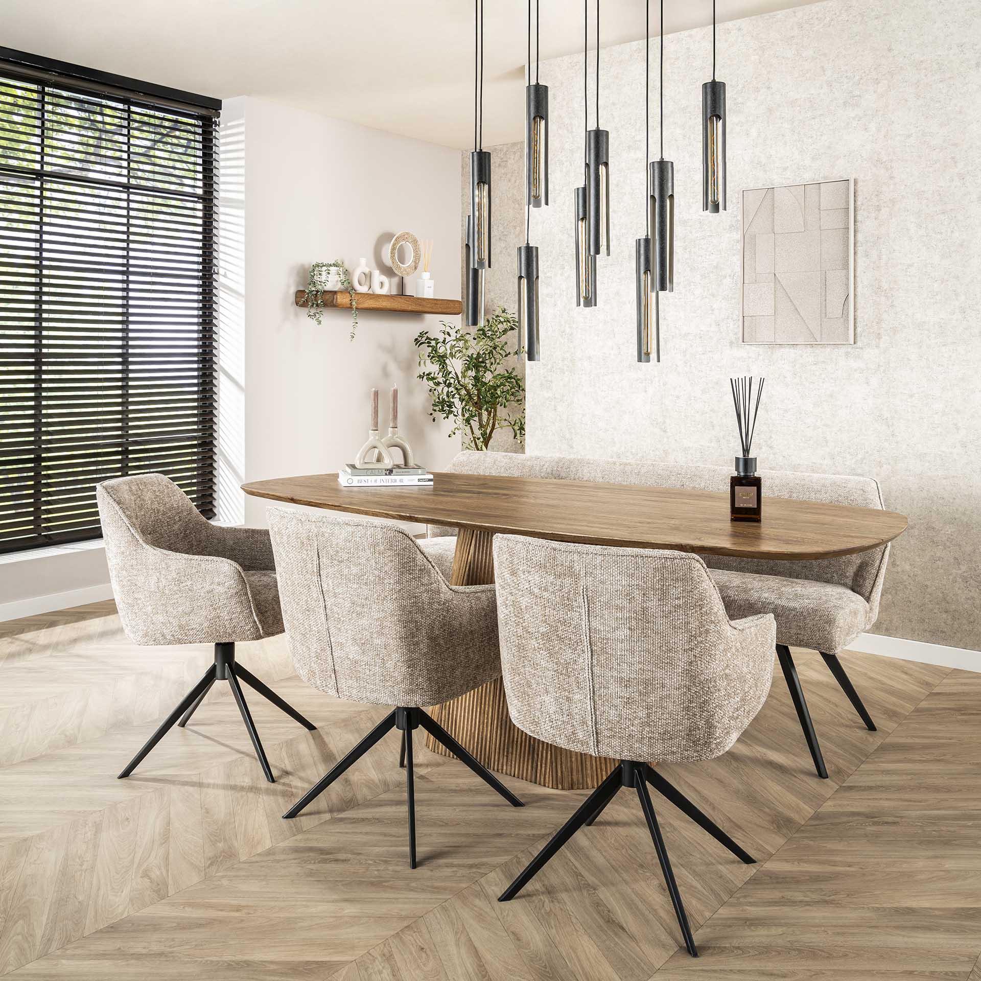 Organische eetkamertafel Flow