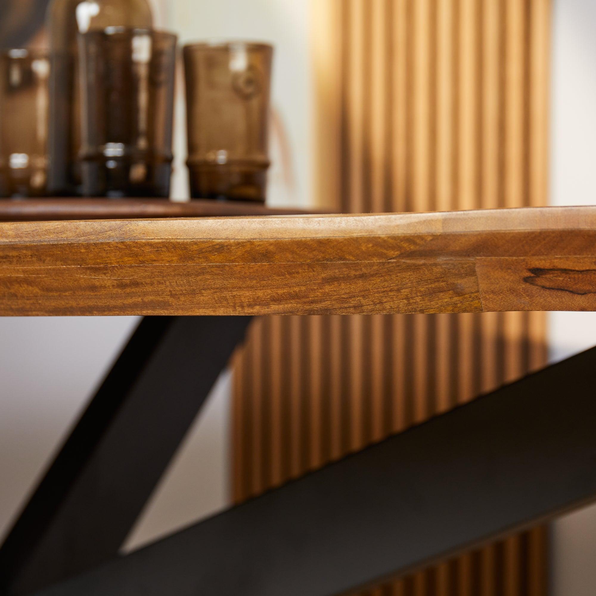 Eettafel Brandy | 160 cm | Ovaal - Industrieelinhuis.nl