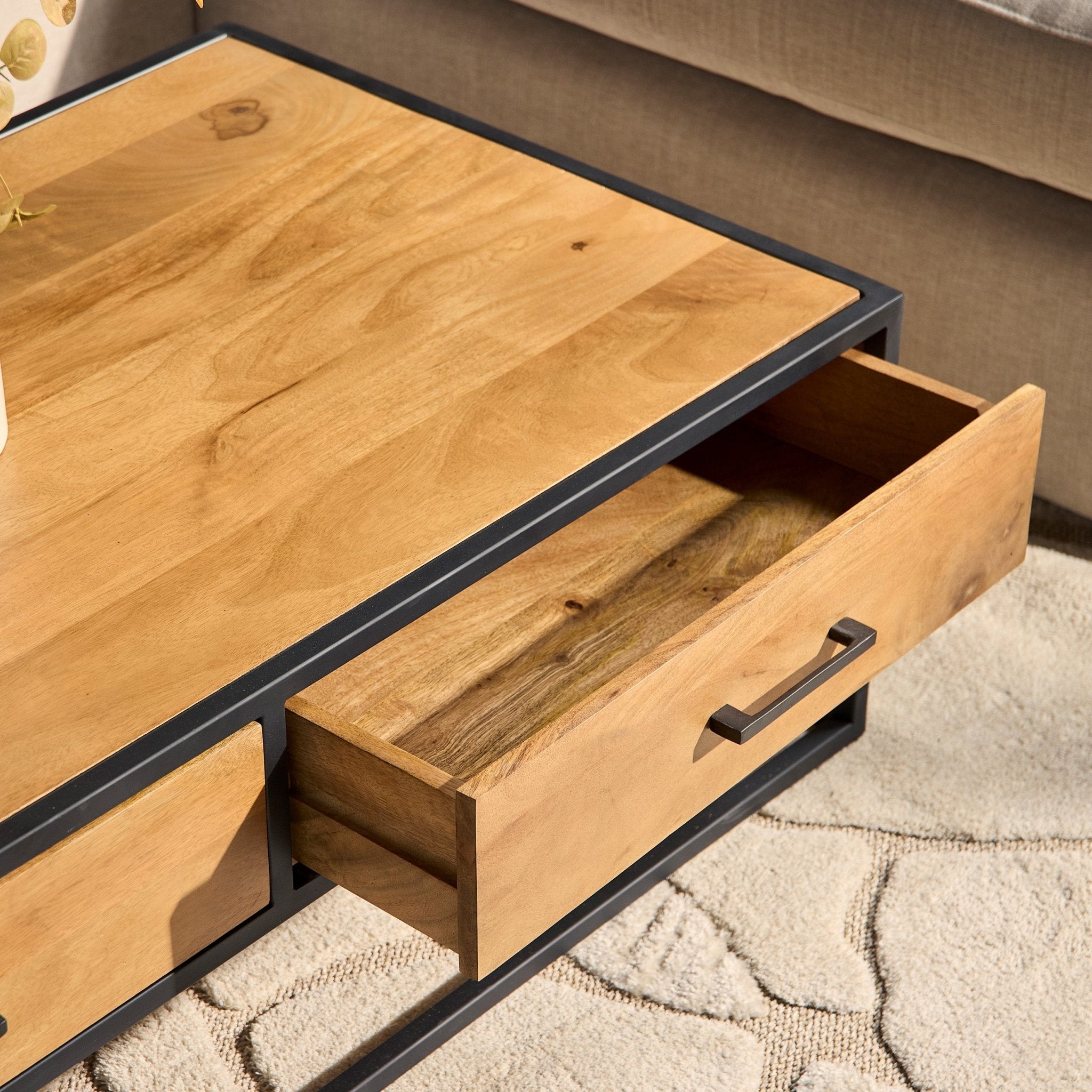 Salontafel Denver | Mangohout | 130x70x40cm - Industrieelinhuis.nl