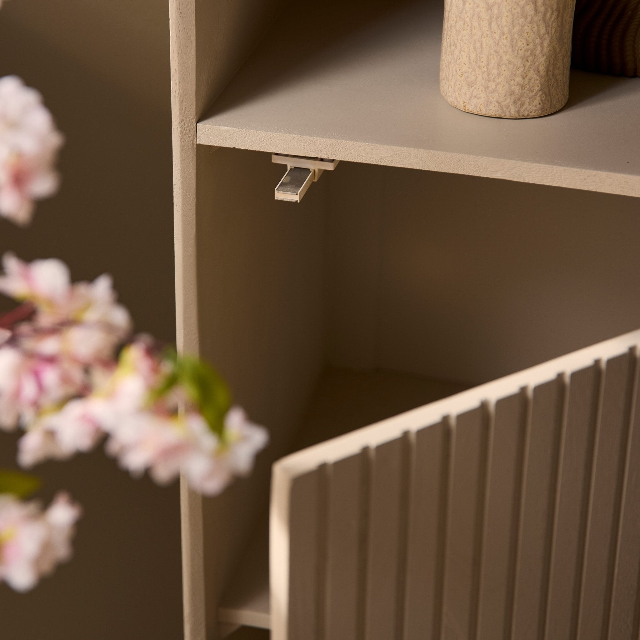 Boekenkast Madison Sand | 55 cm - Industrieelinhuis.nl