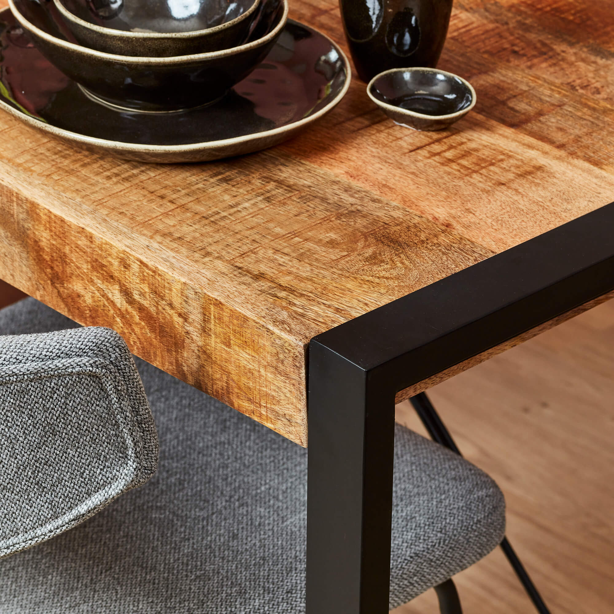 Eettafel Boaz | 140 cm - Industrieelinhuis.nl