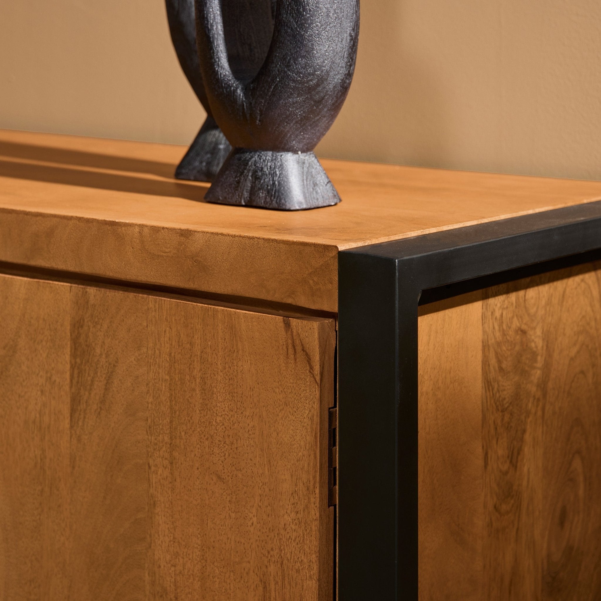 Tv meubel Boaz 110 cm | Een deur en open vak - Industrieelinhuis.nl