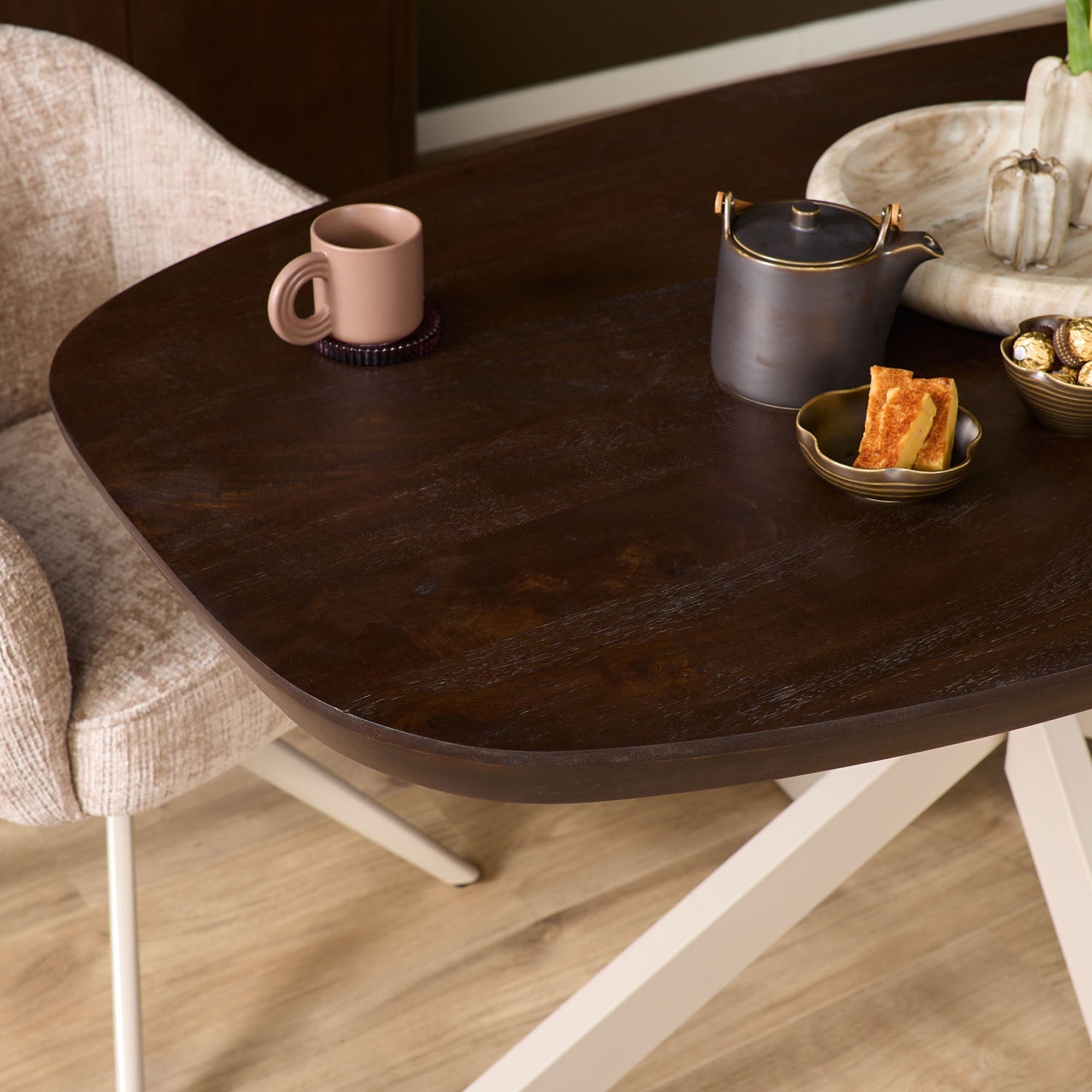 Eettafel Madison Brown | 160 cm | Deens Ovaal | Poot Sand - Industrieelinhuis.nl