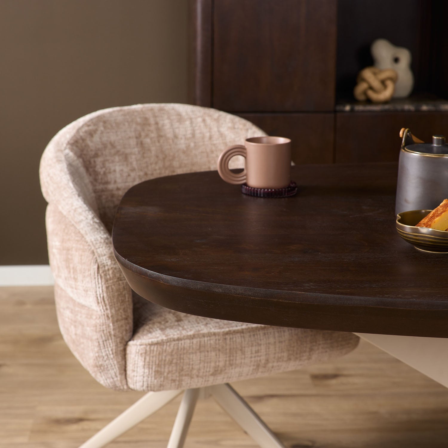 Eettafel Madison Brown | 160 cm | Deens Ovaal | Poot Sand - Industrieelinhuis.nl