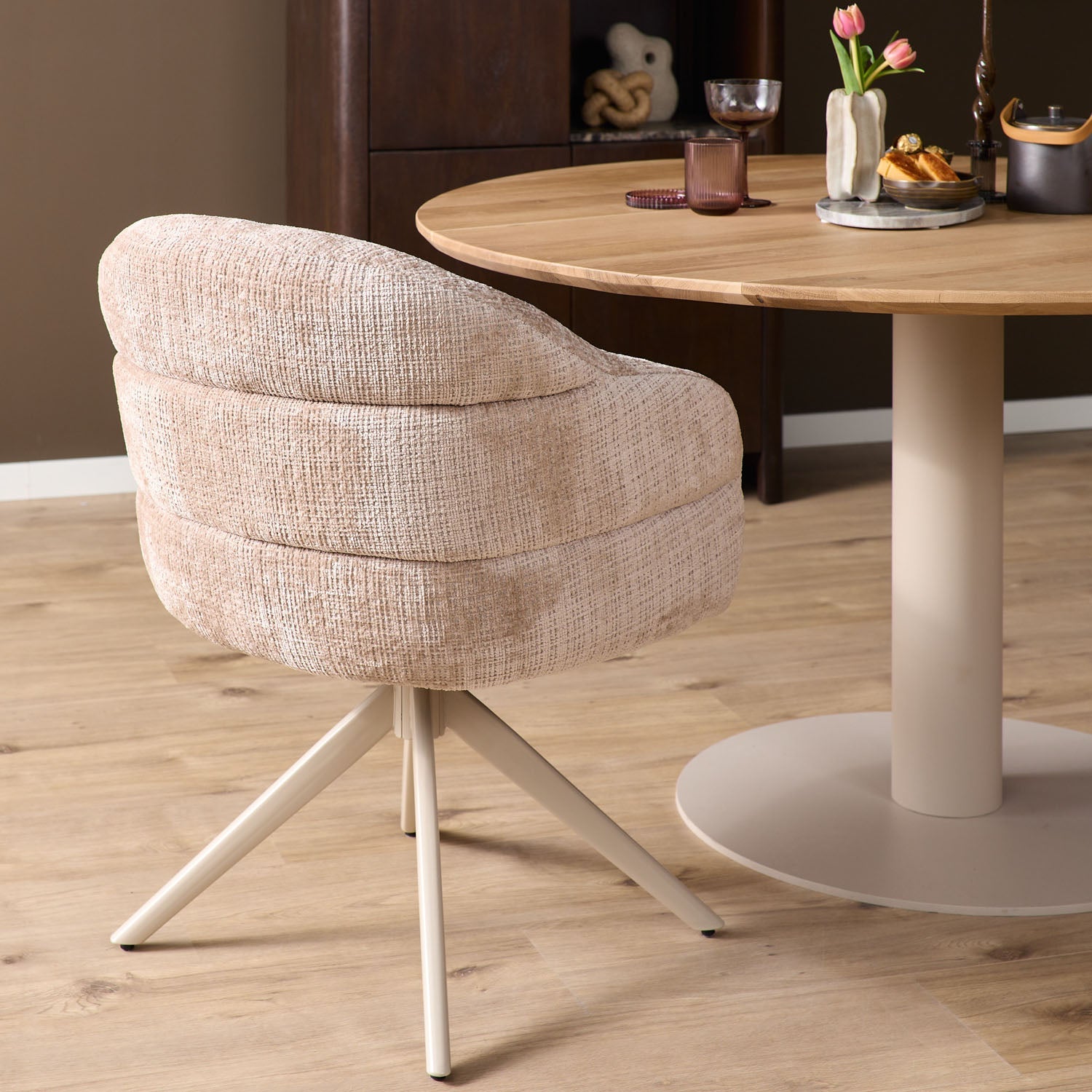 Eetkamerstoel Bella | Beige | Poot Sand | Met armleuning (bestellen per 2)