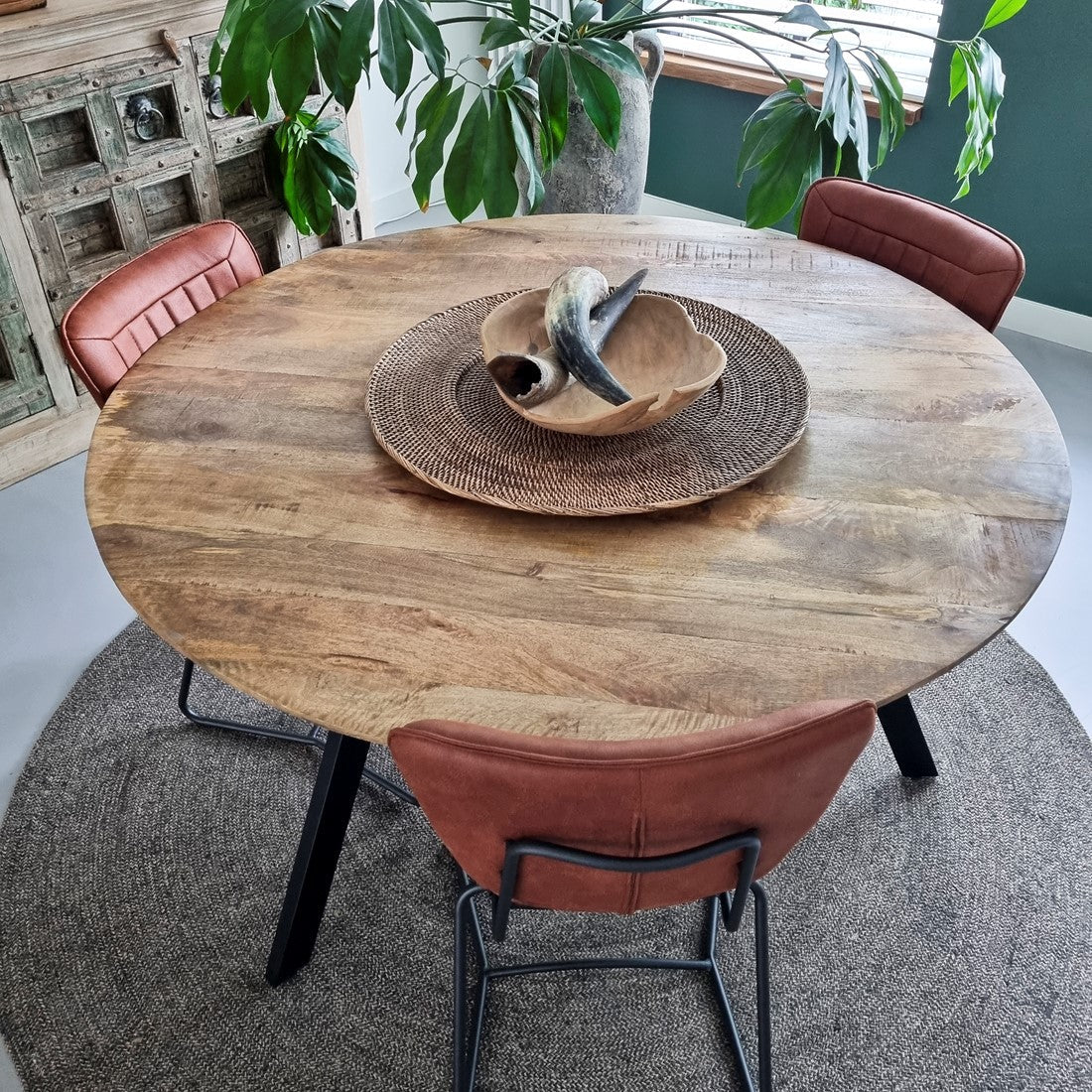 Ronde Eettafel Mangohout Berlin