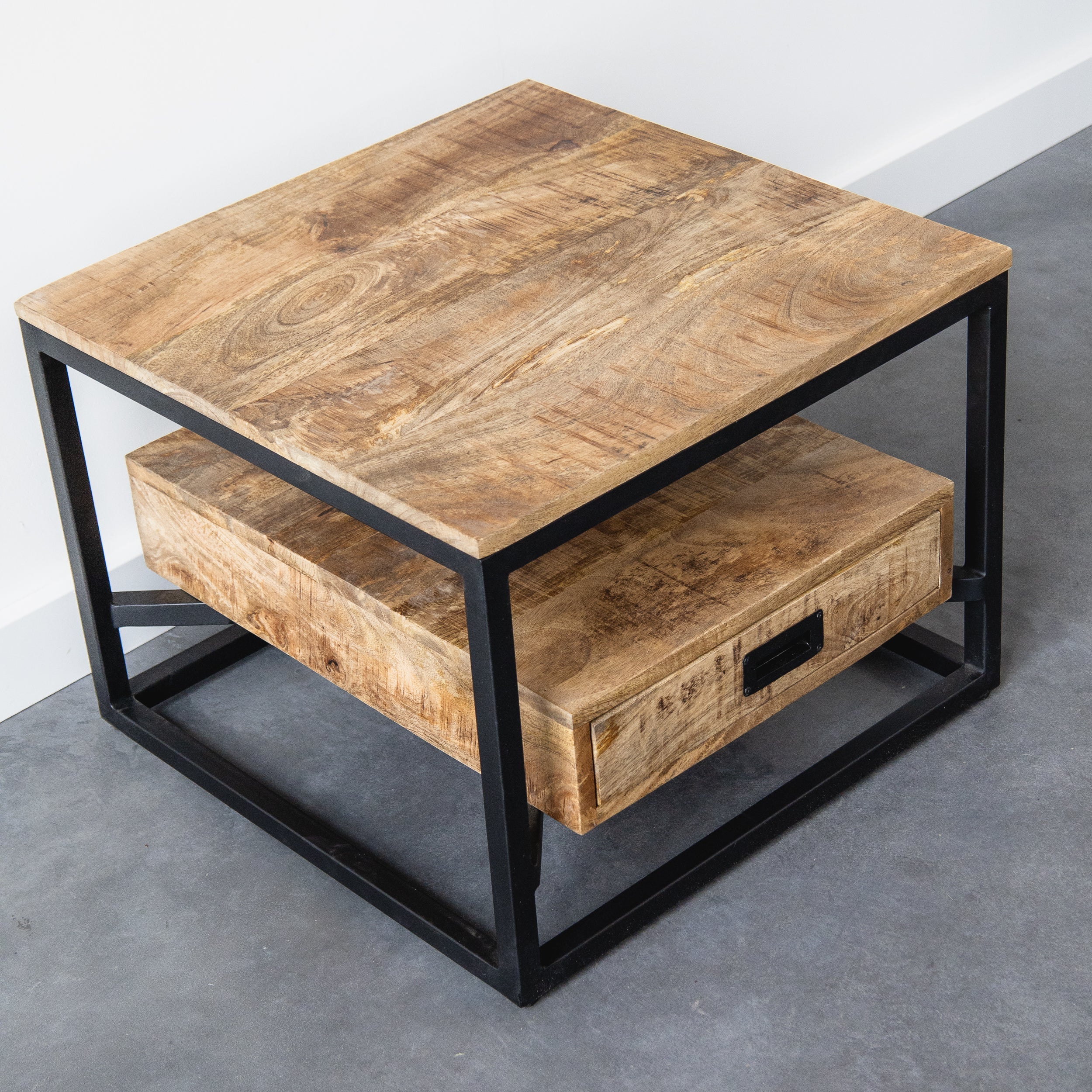 Salontafel Bijzettafel Industrieel Design | Mangohout en Staal | 60x60x45