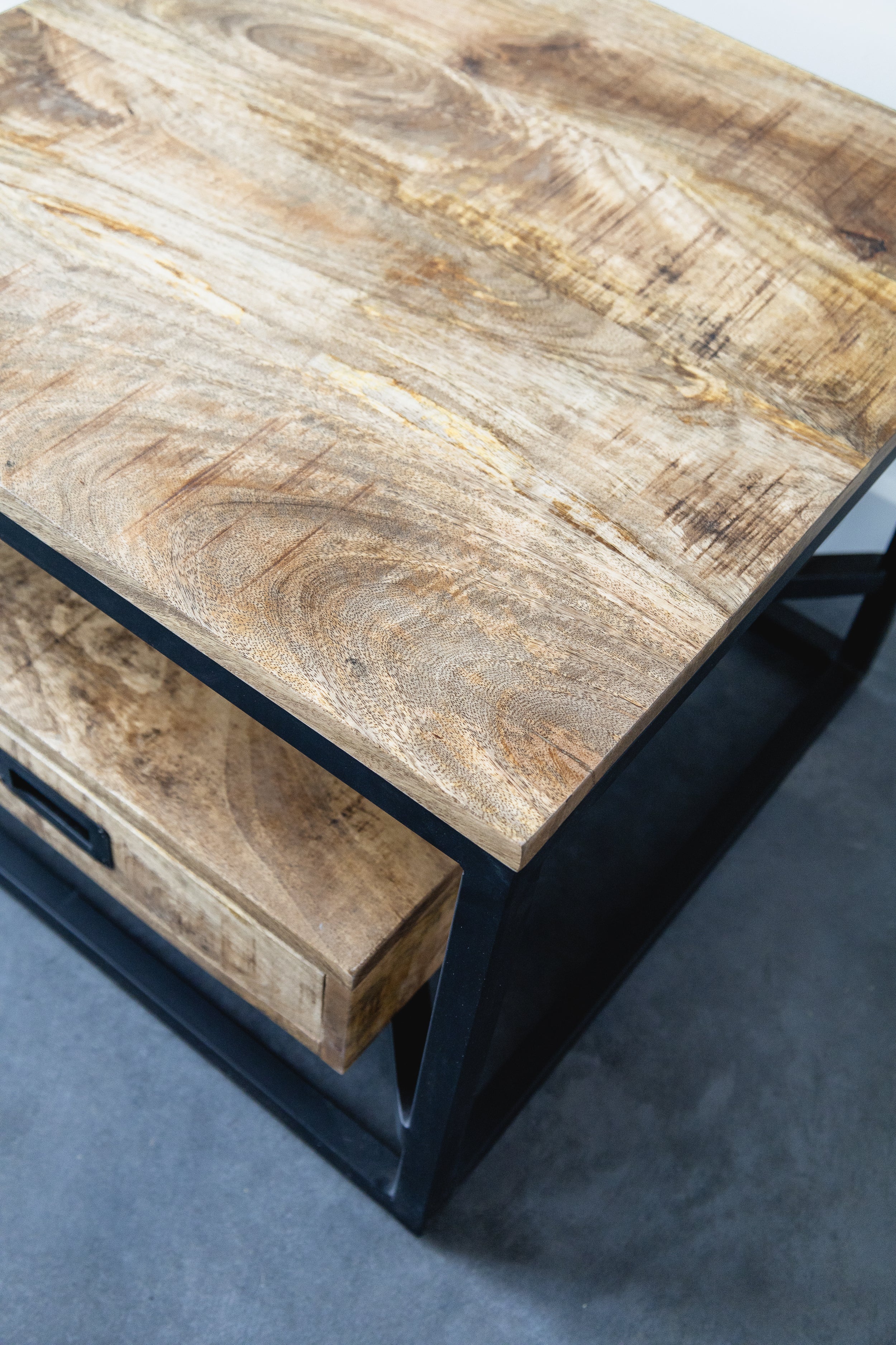 Salontafel Bijzettafel Industrieel Design | Mangohout en Staal | 60x60x45