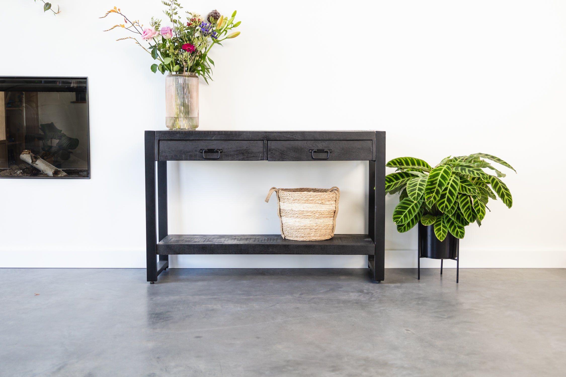 Sidetable zwart mangohout | 120 x 35 x 76 cm | Industrieel