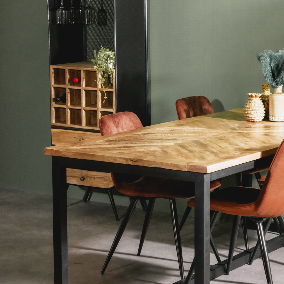 Eettafel Keukentafel Jax Visgraat Industrieel Design | Mangohout en Staal | 160x90x76cm - Industrieelinhuis.nl