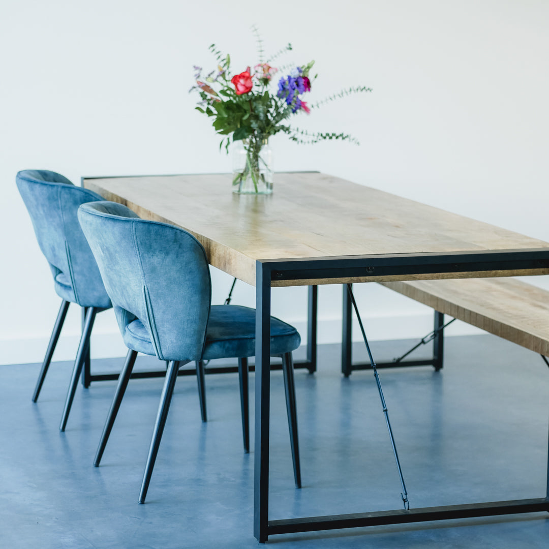 Eettafel industrieel 160 cm | Mangohout en Staal | 160x90x76cm