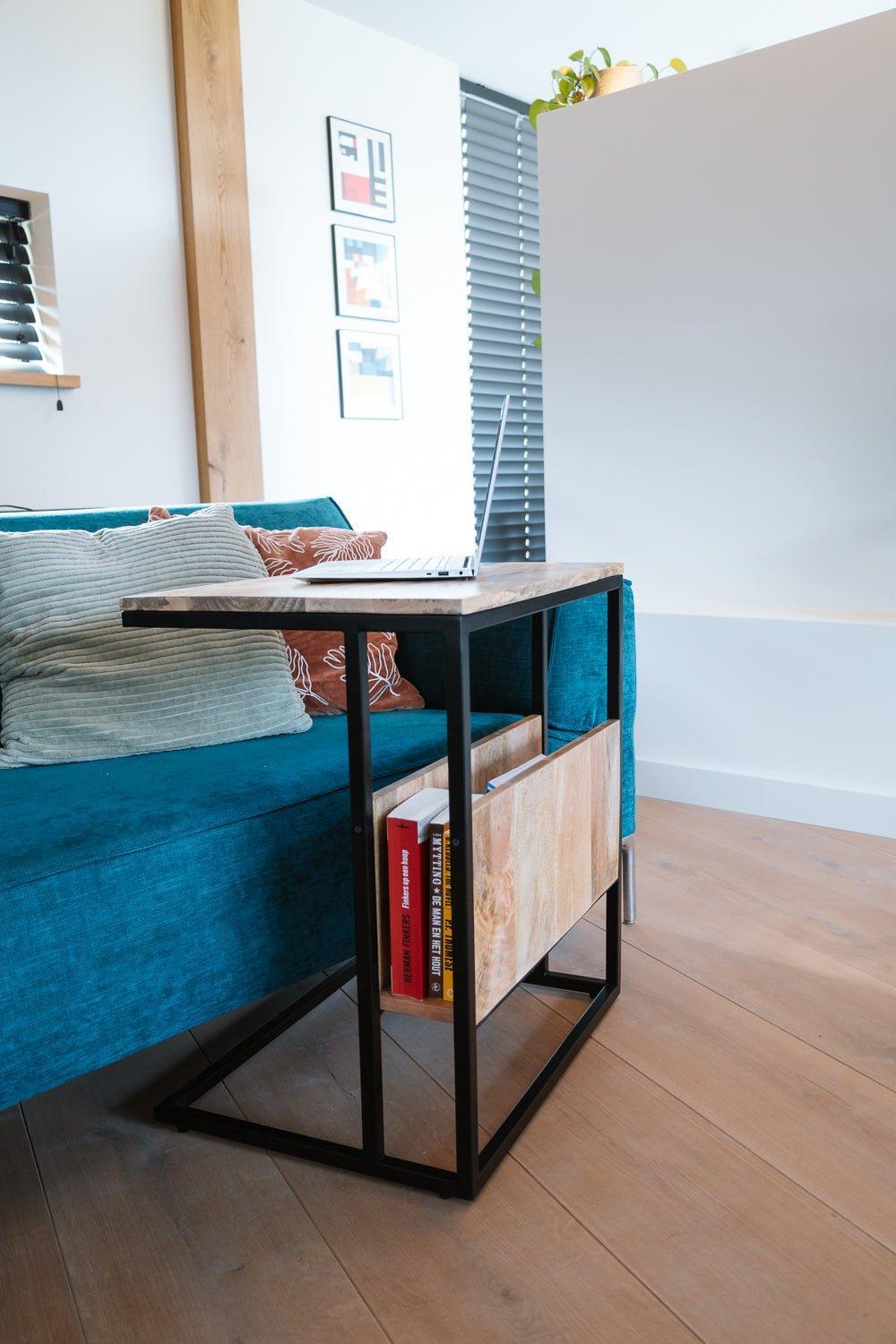 Extra brede bijzettafel voor over de bank | Mangohout en Staal | 45x60x69cm - Industrieelinhuis.nl