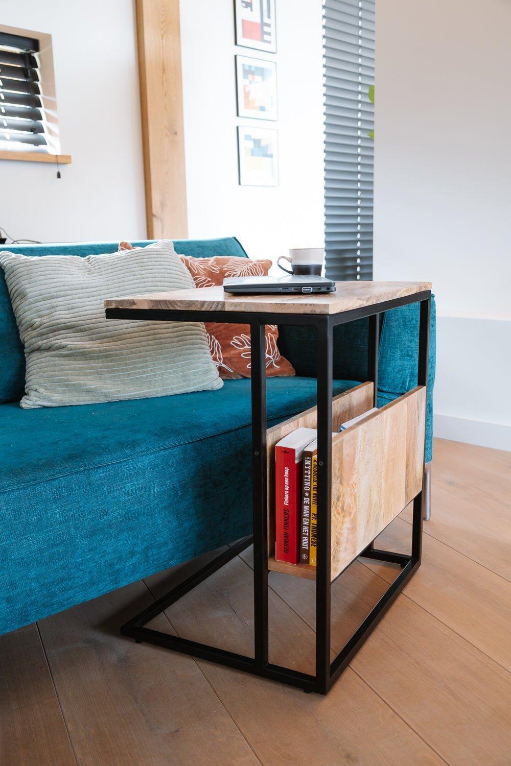 Extra brede bijzettafel voor over de bank | Mangohout en Staal | 45x60x69cm - Industrieelinhuis.nl