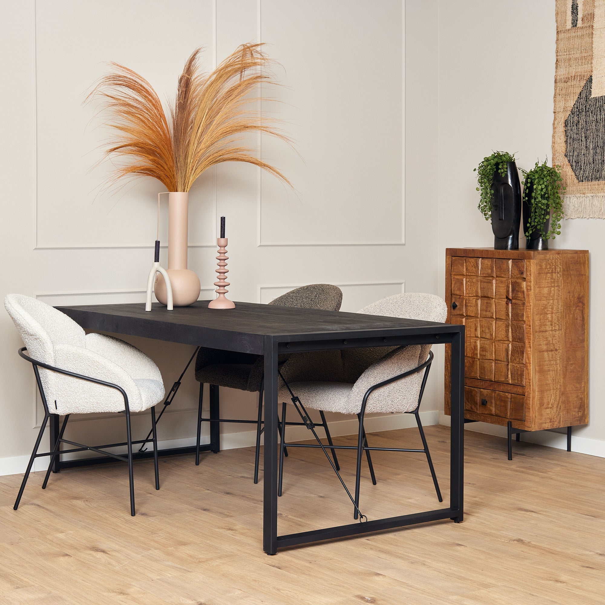 Eettafel Boaz Black | 160 cm - Industrieelinhuis.nl