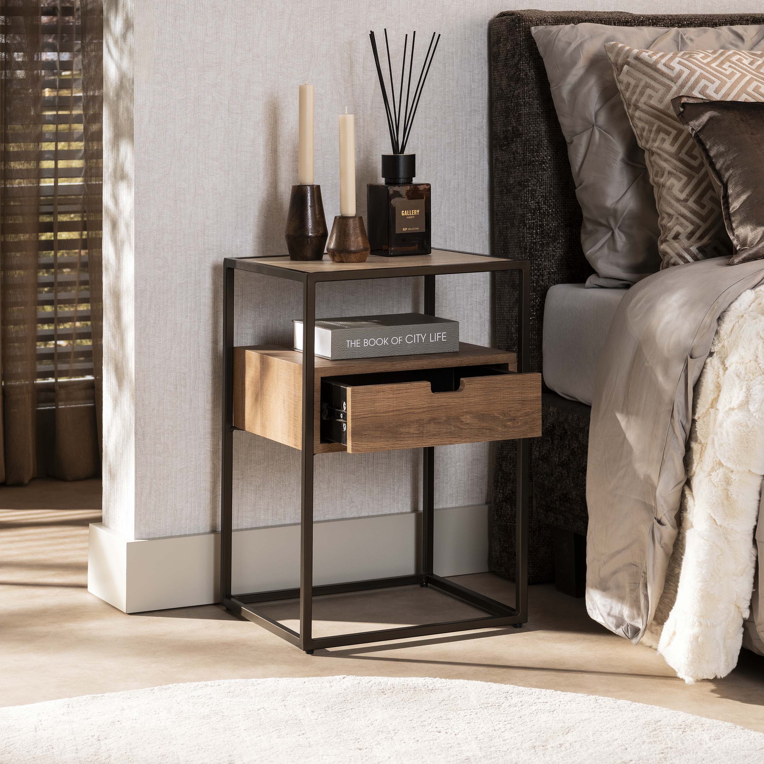 Nachtkastje met lade Cas - Industrieelinhuis.nl