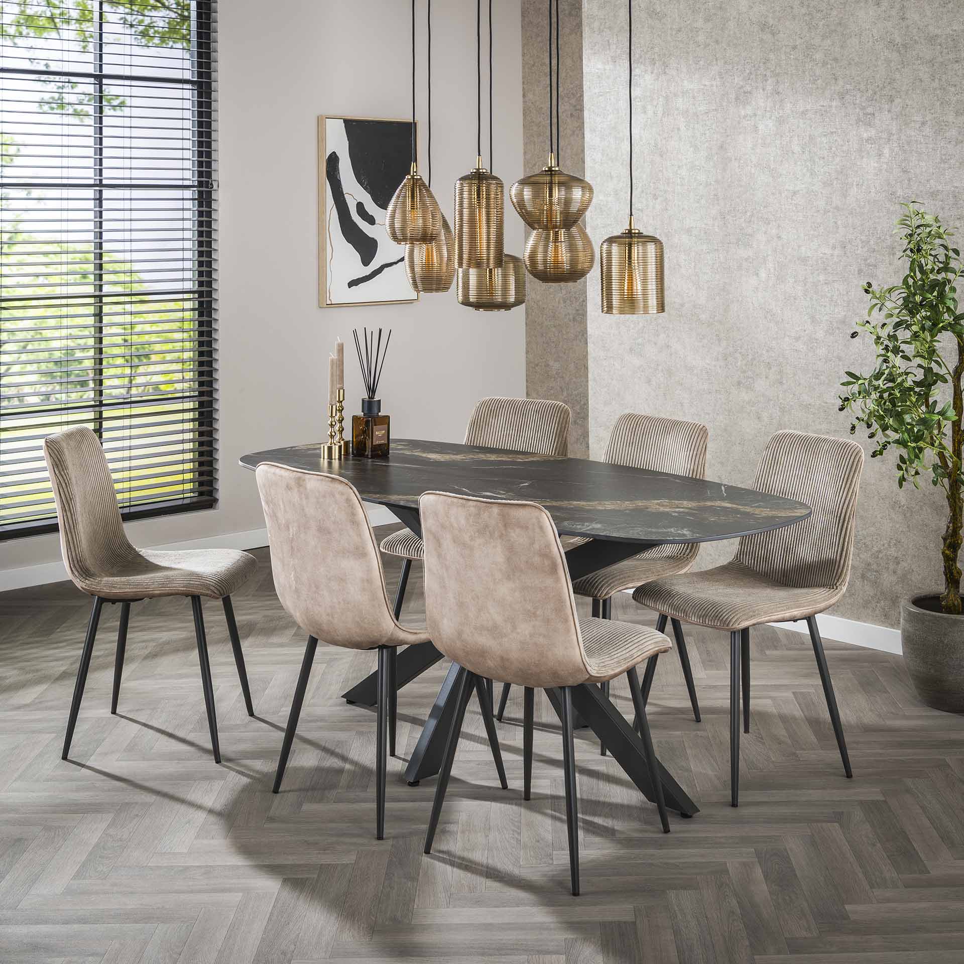 Deens ovale eettafel 180x90 cm – Keramiek & metalen spiderframe - Industrieelinhuis.nl