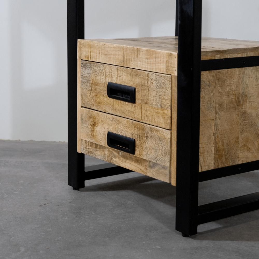 Nachtkastje Britt – de stijlvolle sfeermaker voor in jouw interieur - Industrieelinhuis.nl