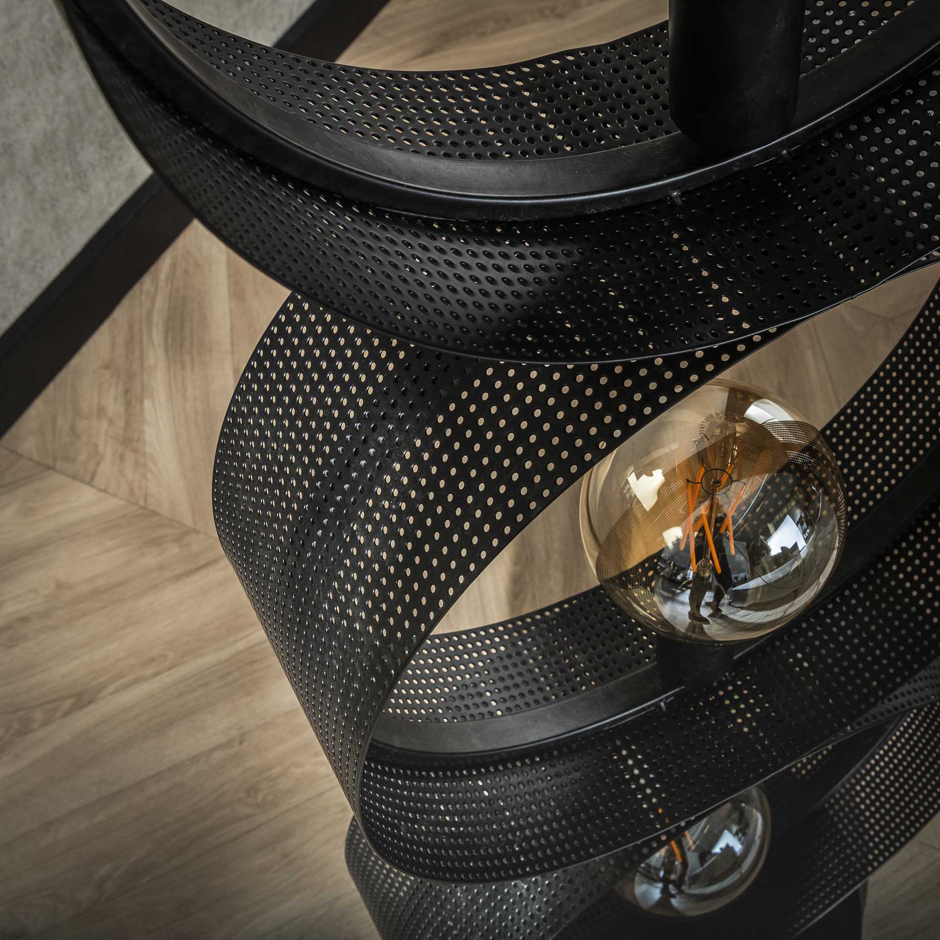 Vloerlamp Ring 4L - Industrieelinhuis.nl