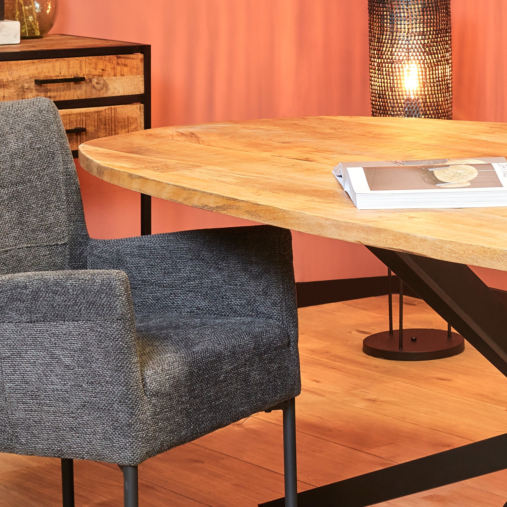 Eettafel Deen ovaal Elegance | Mangohout Staal | 240x110 cm