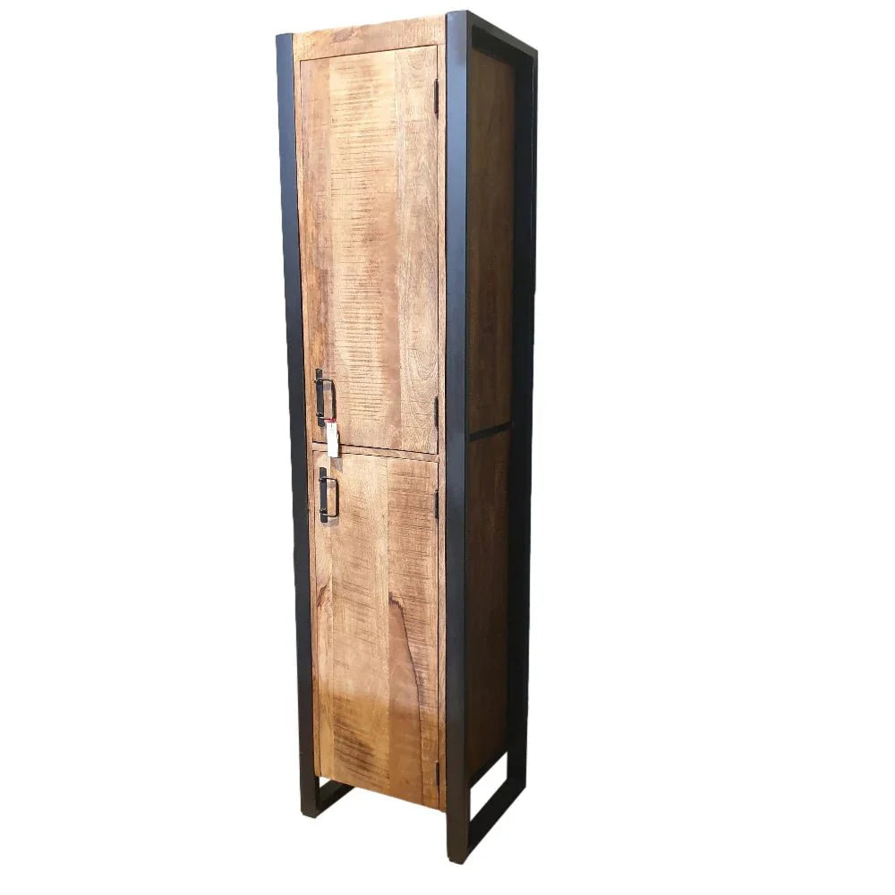 Smalle hoge kast Britt Mangohout Staal 50x40x200cm