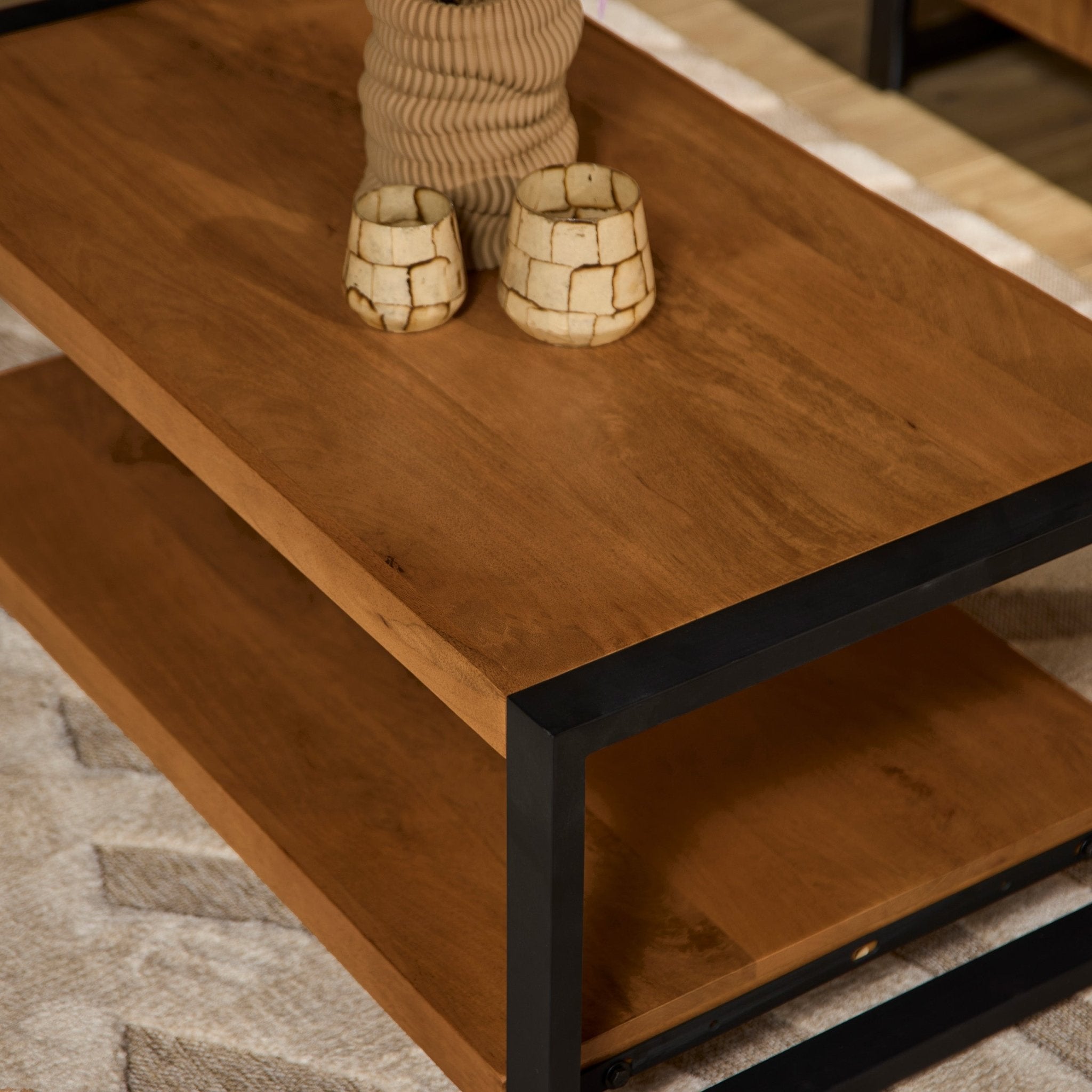 Salontafel Sorrento | Mangohout & Metaal | 110cm - Industrieelinhuis.nl