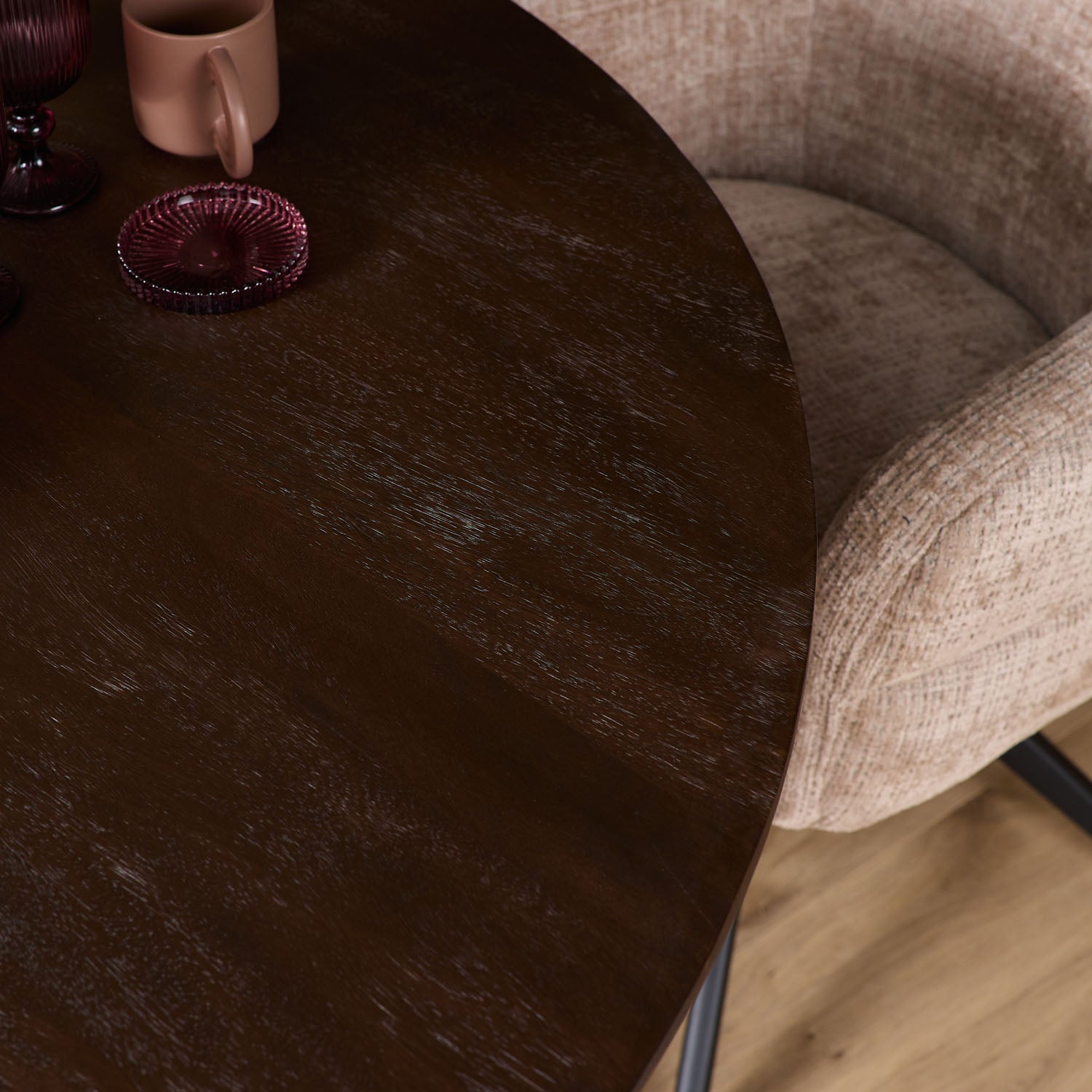 Eettafel Madison Brown | 150 cm | Poot Black - Industrieelinhuis.nl