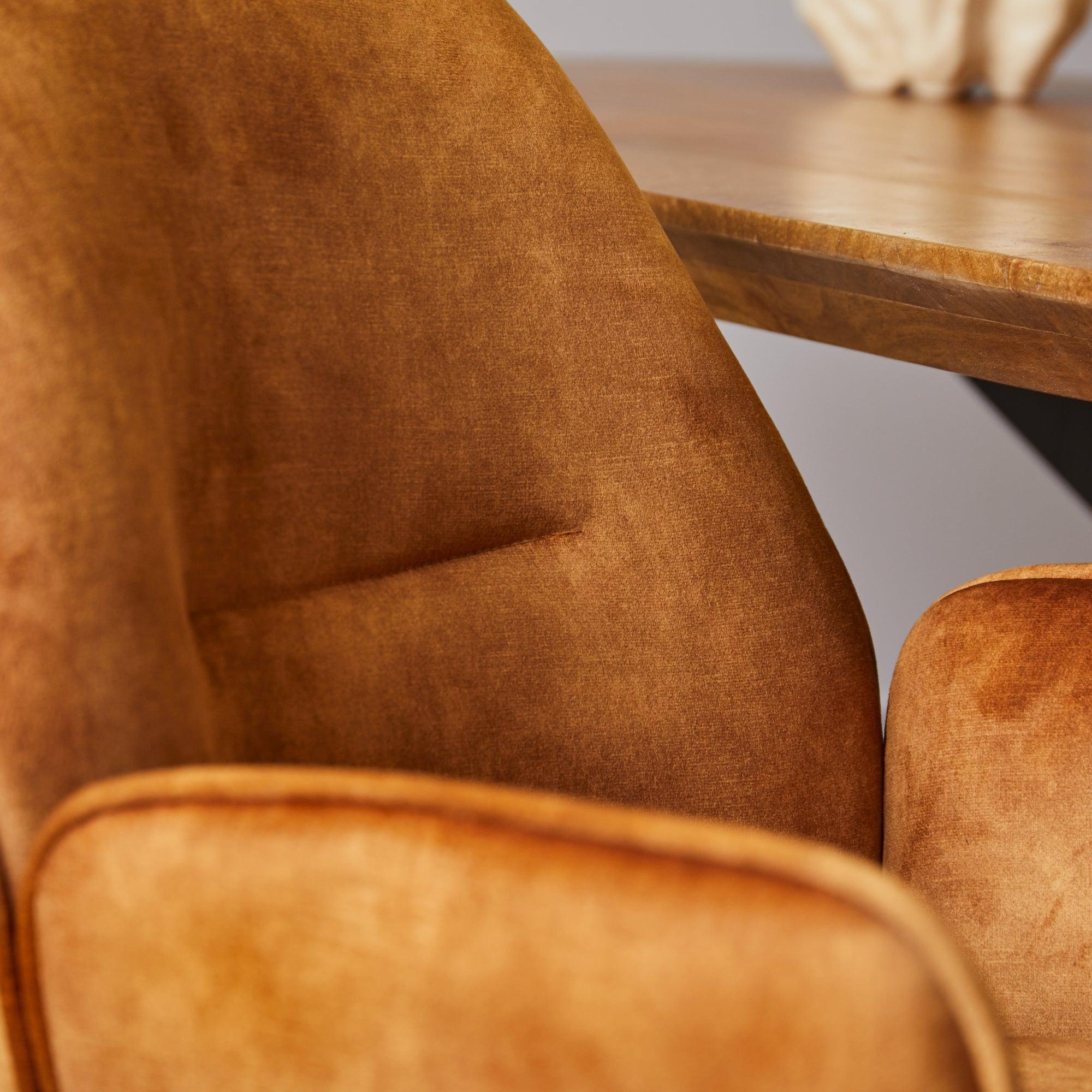 Eetkamerstoel Nola Oranje/Goud (bestellen per 2) - Industrieelinhuis.nl