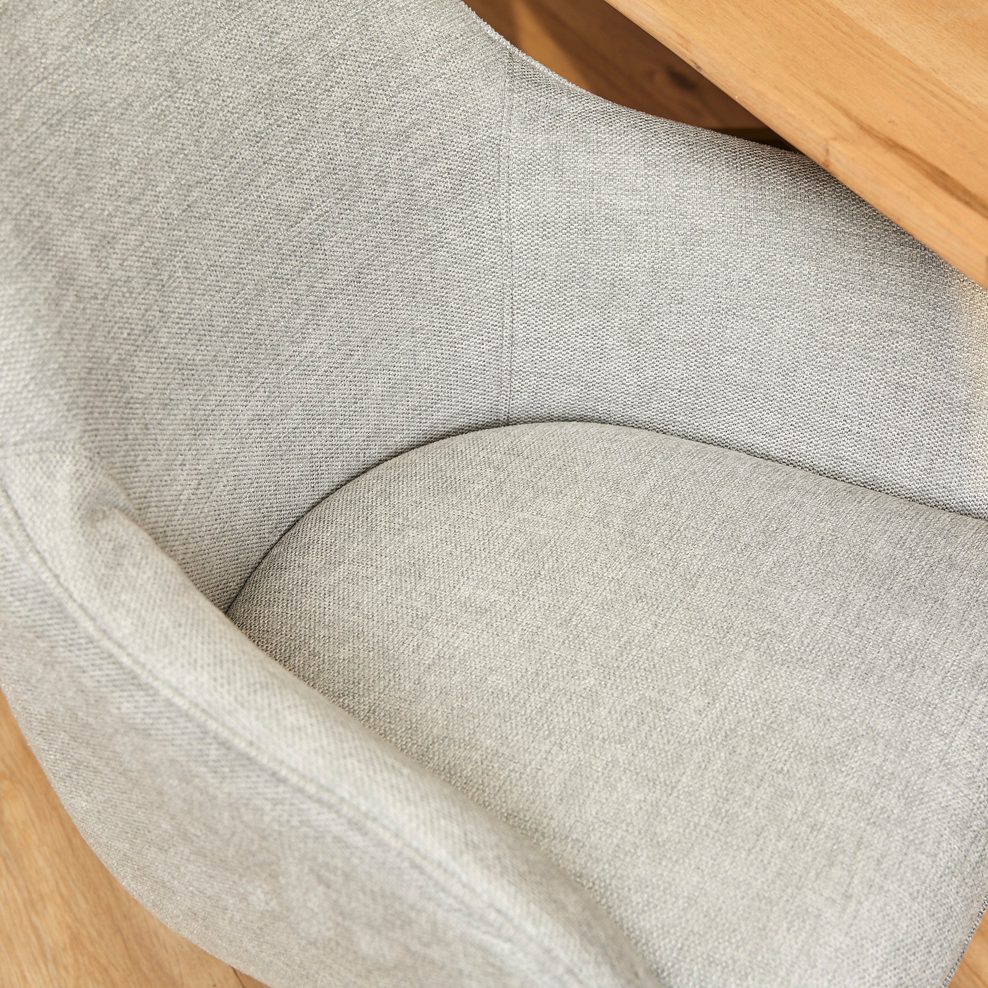 Eetkamerstoel Jens Lichtgrijs (bestellen per 2) - Industrieelinhuis.nl