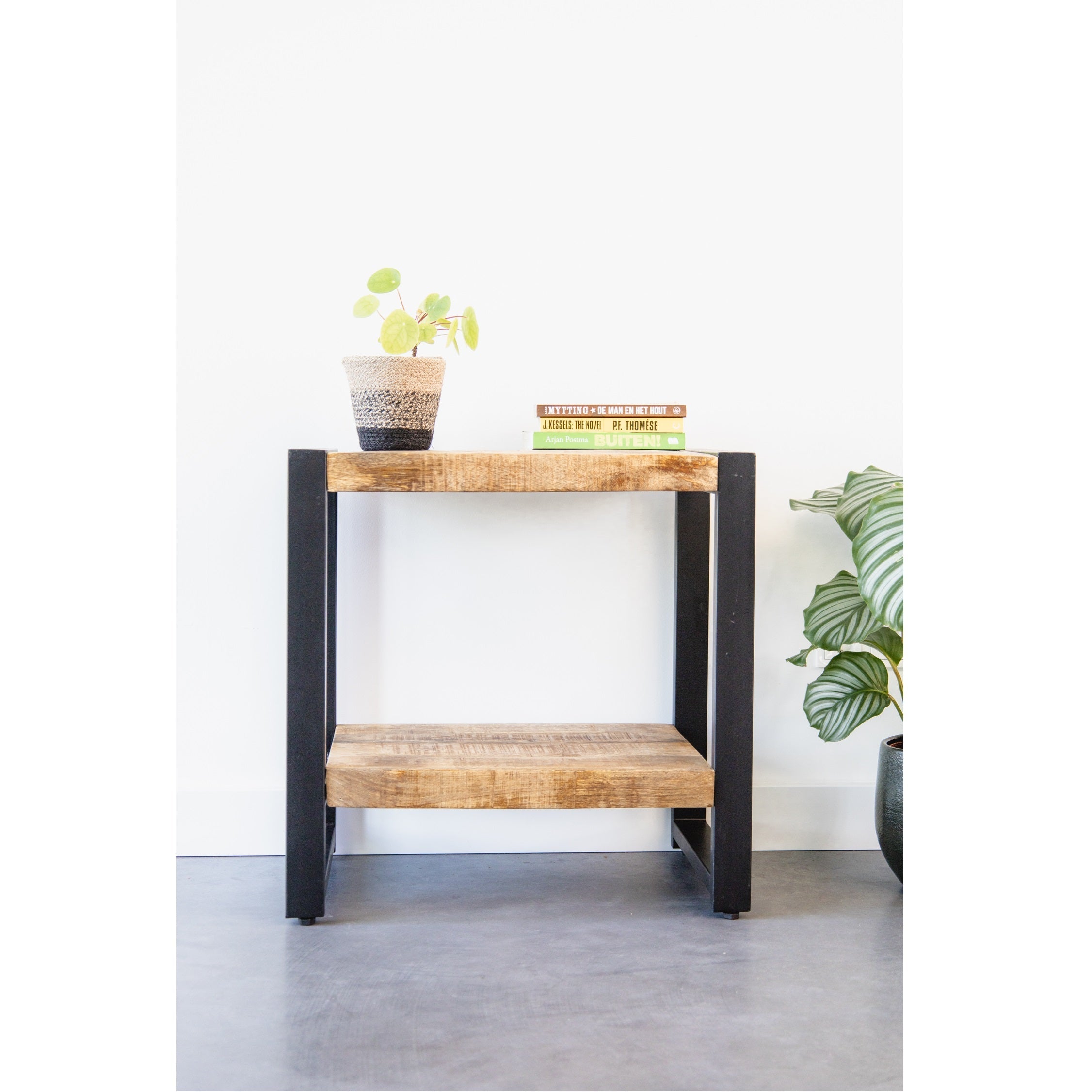 Bijzettafel / Nachtkastje Industrieel Design | Mangohout en Staal | 60x40x60