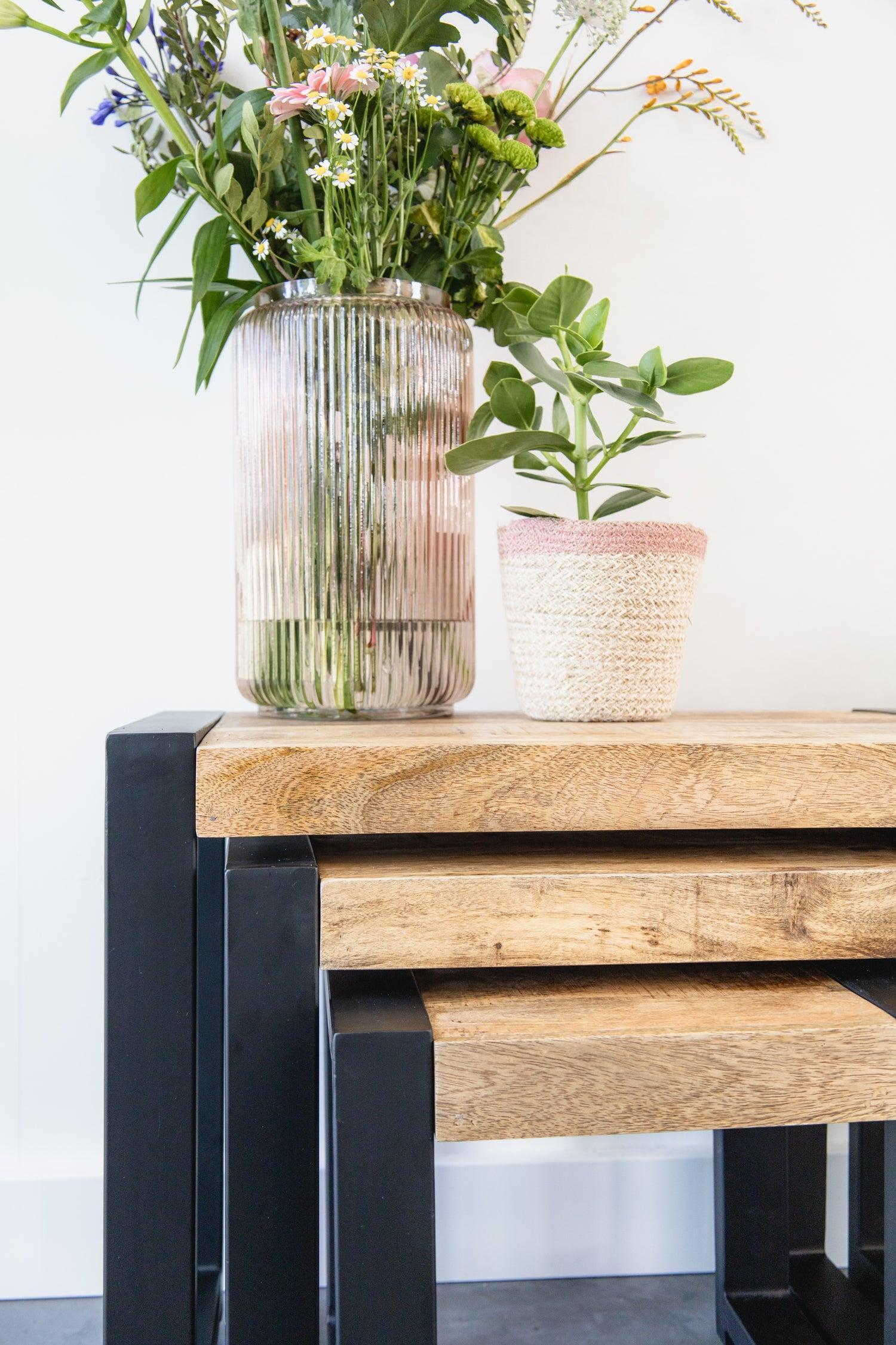 Salontafel set van 3 Industrieel Design | Mangohout en Staal | 60x35x48cm