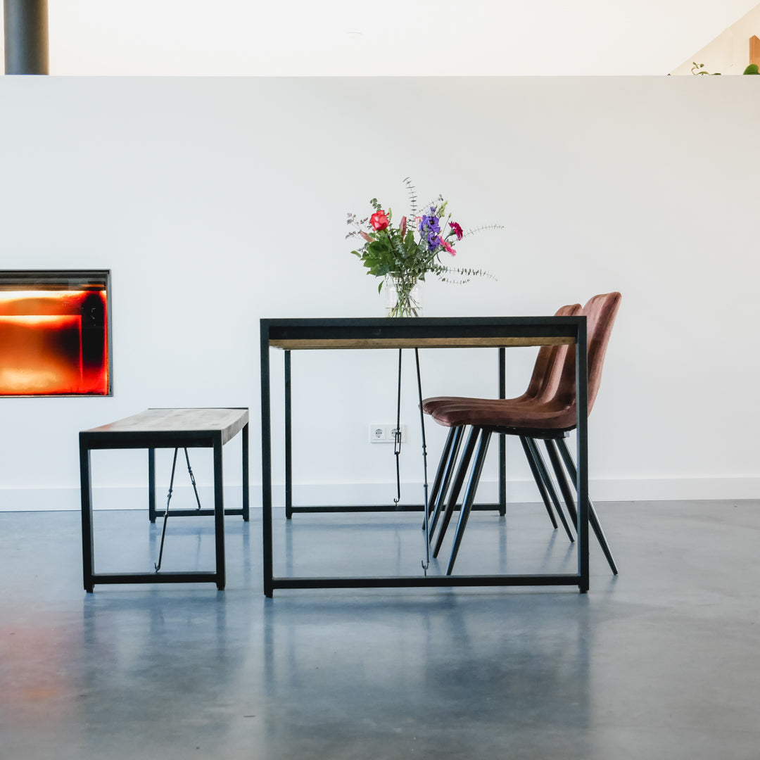 Eettafel industrieel 160 cm | Mangohout en Staal | 160x90x76cm