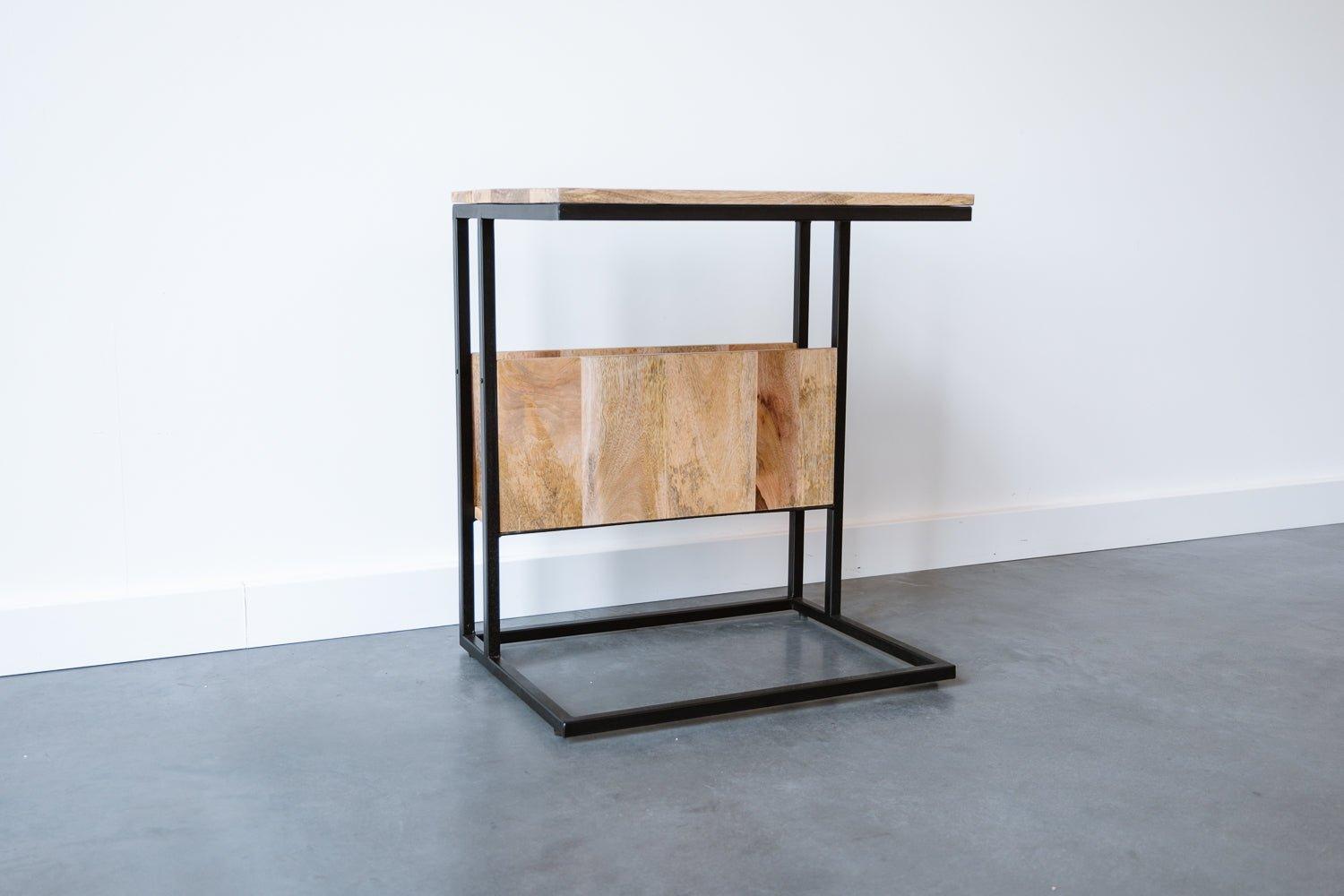 Extra brede bijzettafel voor over de bank | Mangohout en Staal | 45x60x69cm - Industrieelinhuis.nl