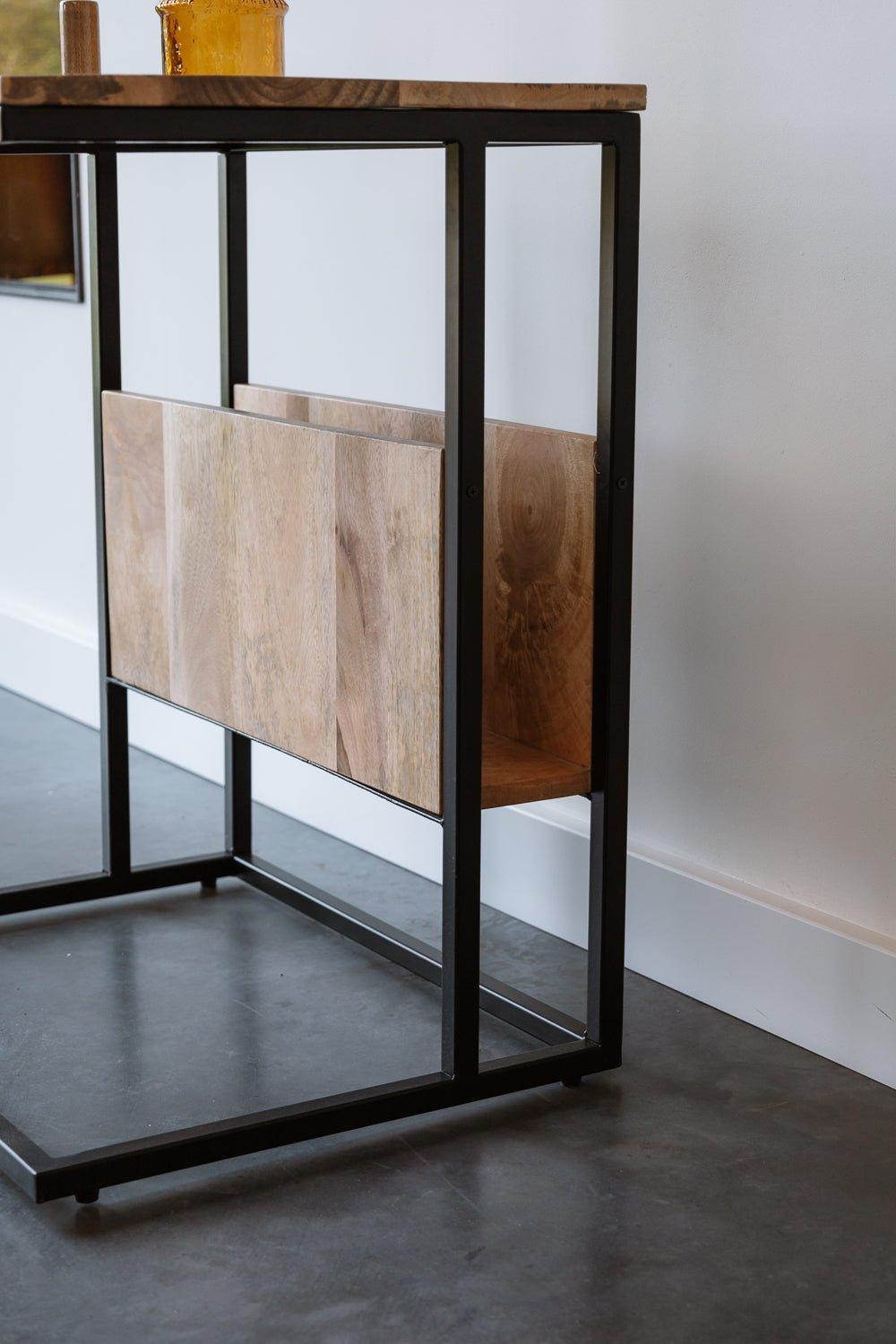 Extra brede bijzettafel voor over de bank | Mangohout en Staal | 45x60x69cm - Industrieelinhuis.nl